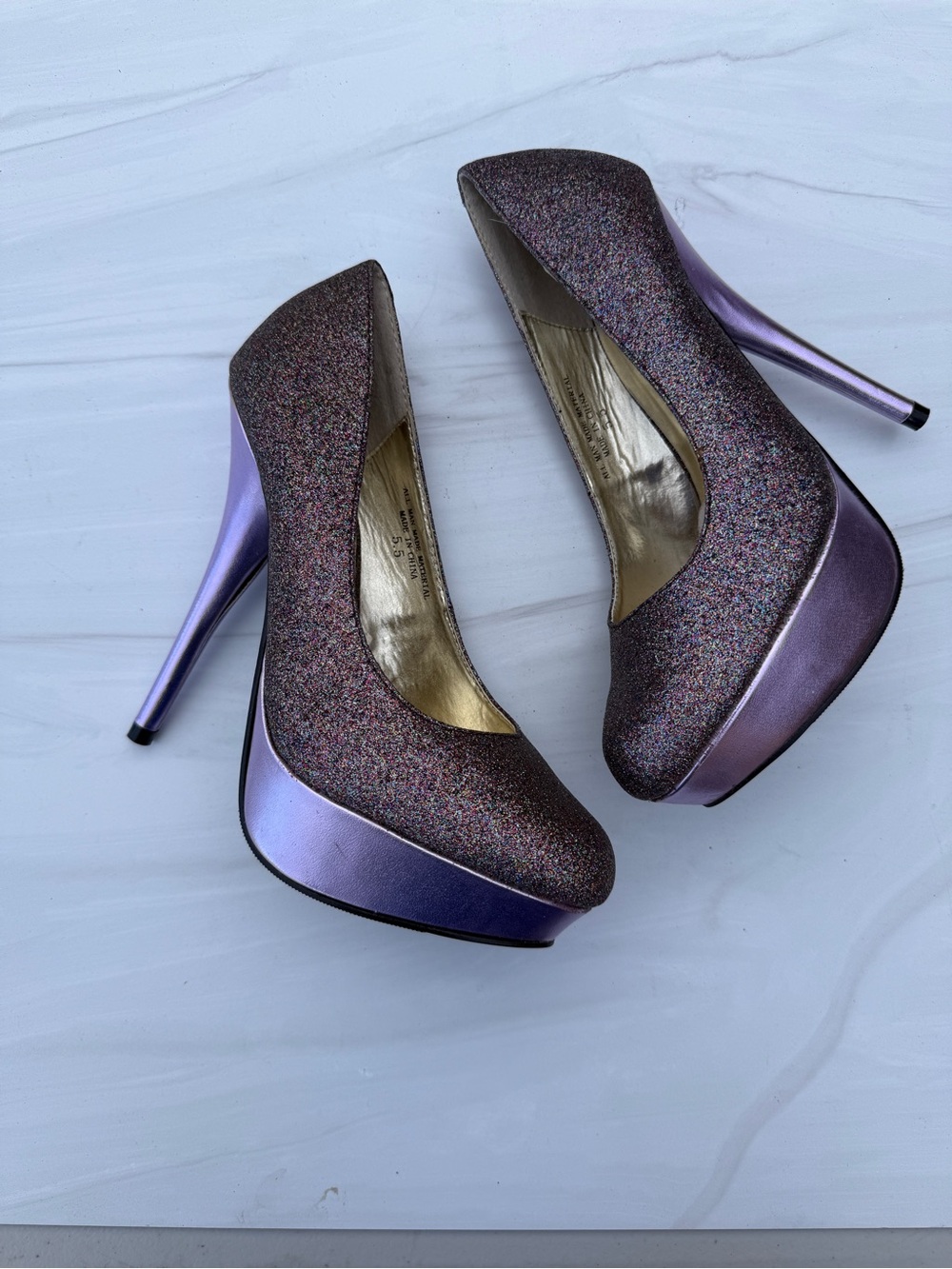 Purple Metallic Glitter Platform Pumps - Women's High Heelsi